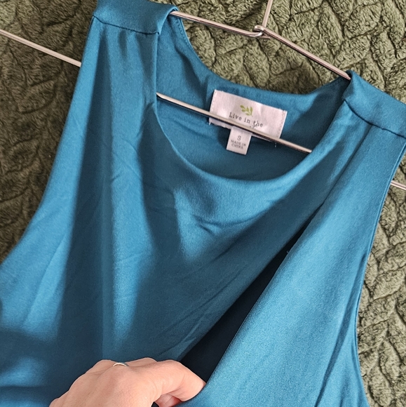 ❤️‍🔥3 for $20: Blue keyhole bodysuit - Picture 3 of 4